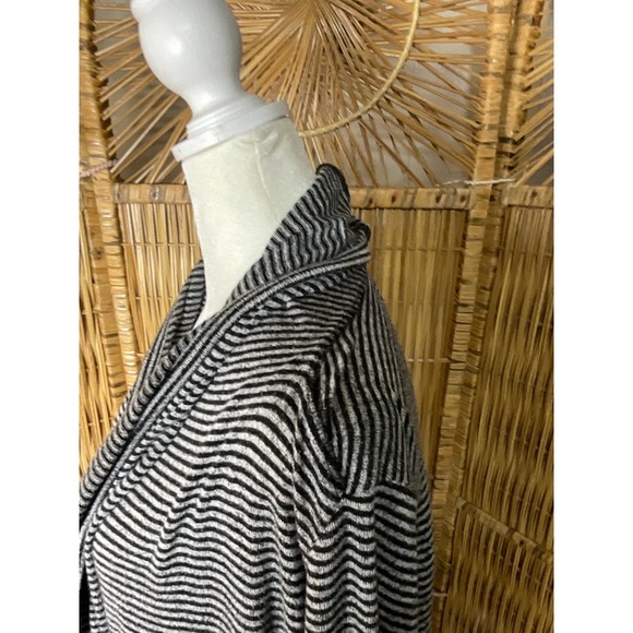 Abercrombie and Fitch Sweater Womens Small Cardigan Open Front Shrug - Picture 8 of 13